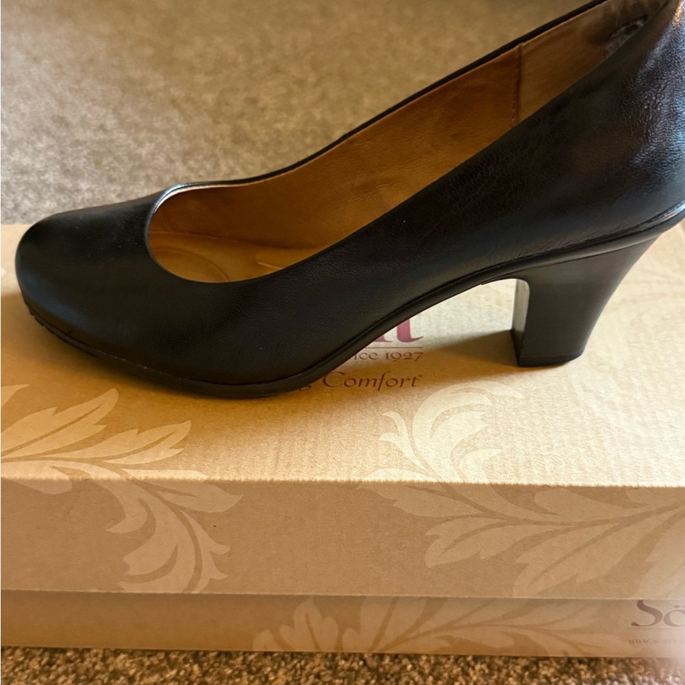 Sofft Elegant Black Heels